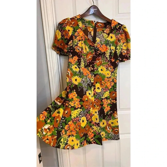 Vintage Women’s Medium Floral Fit & Flare Mini Dress Pleated Back Zipper handmad - Picture 2 of 12